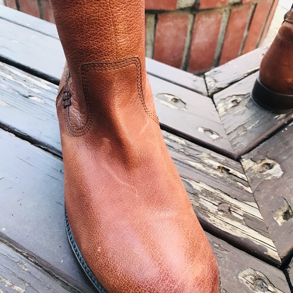 Frye Molly Boots - Picture 8 of 16
